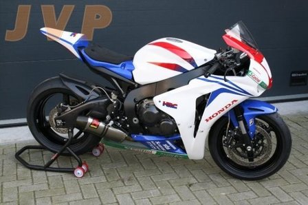 HONDA CBR1000RR 2008 - circuit